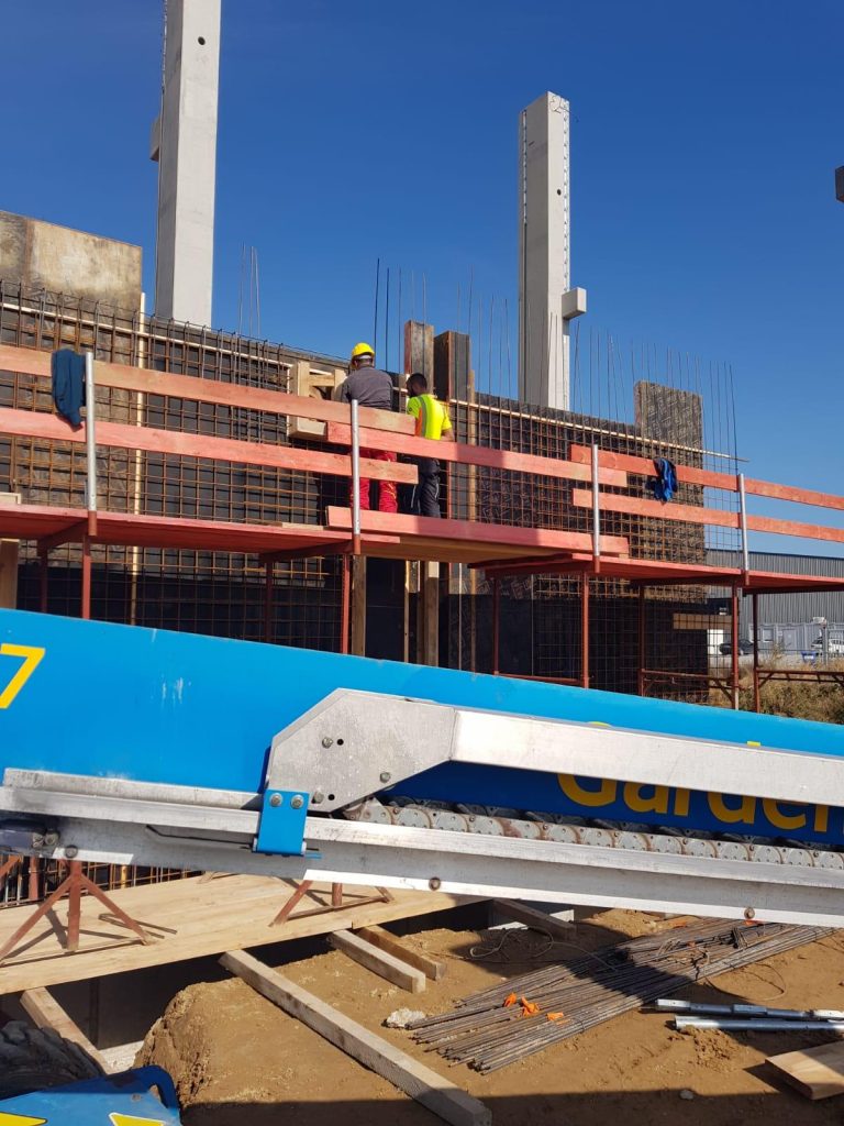 WhatsApp Image 2025-02-23 at 18.53.36 (4)