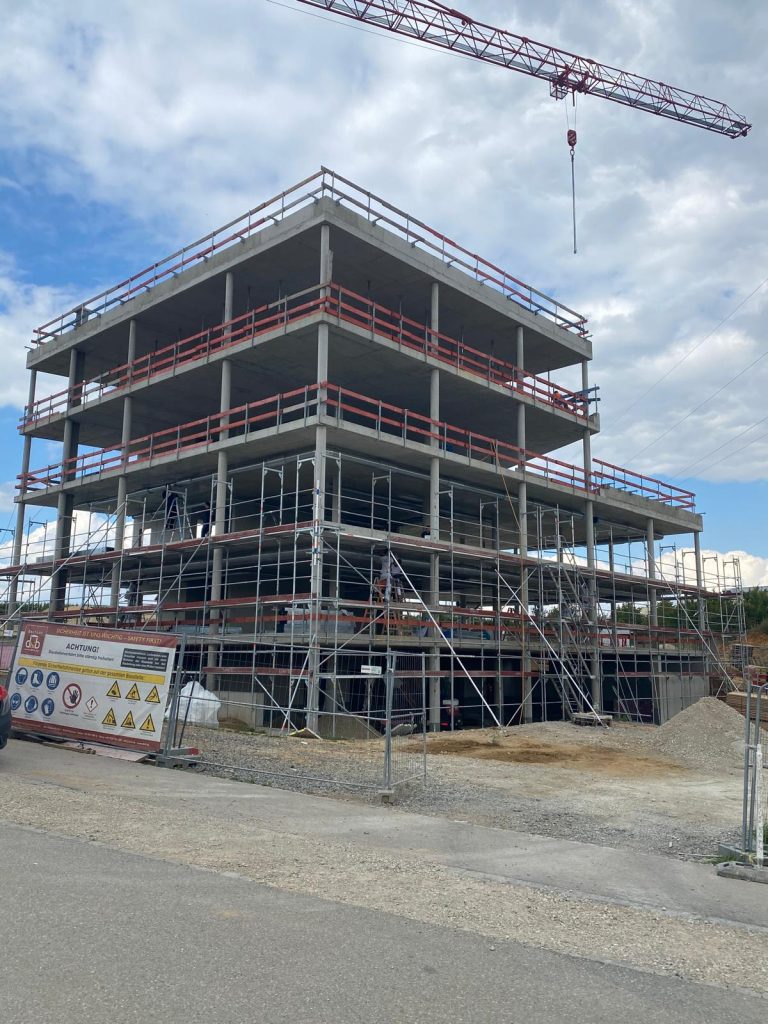 WhatsApp Image 2025-02-23 at 18.53.36 (5)